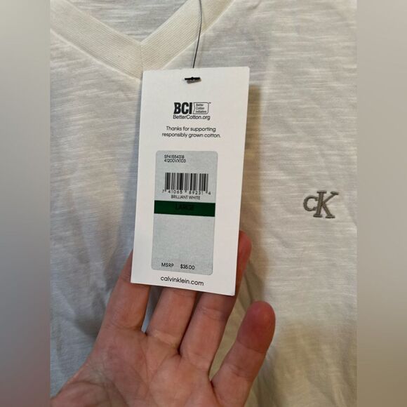 Calvin Klein Men's White T-Shirt - Picture 3 of 5